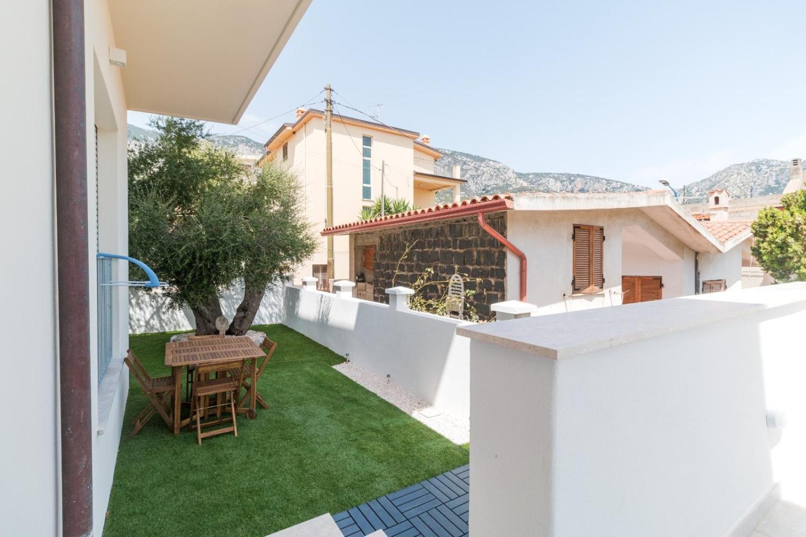 Appartamento Perla Bianca, Con Wifi E Air Con Cala Gonone Zewnętrze zdjęcie