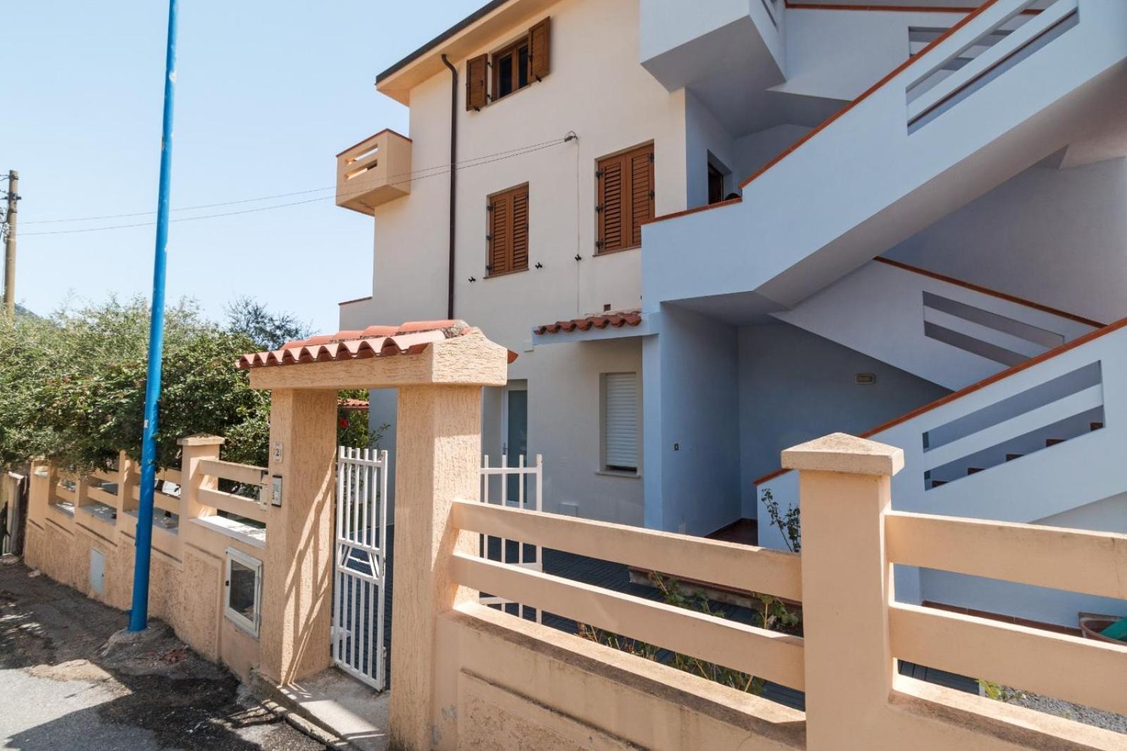 Appartamento Perla Bianca, Con Wifi E Air Con Cala Gonone Zewnętrze zdjęcie